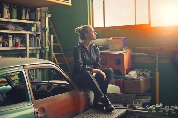 Peut-on transformer un garage en studio habitable ?